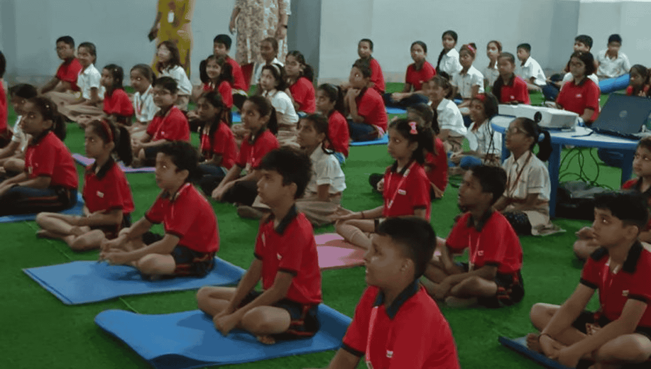 '9th International Yoga Day - Radcliffe School, Thane