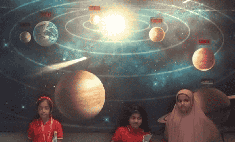 Students in Grade 3 from the IBPYP program traveled to the Jawaharlal Nehru Planetarium